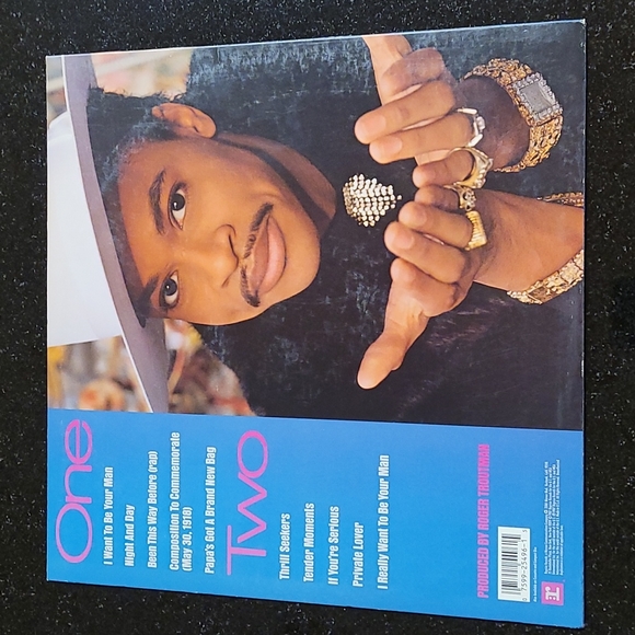 1987 ROGER Album - Picture 2 of 10